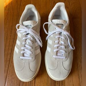 Women’s Adidas Gazelle Platform Sz 10